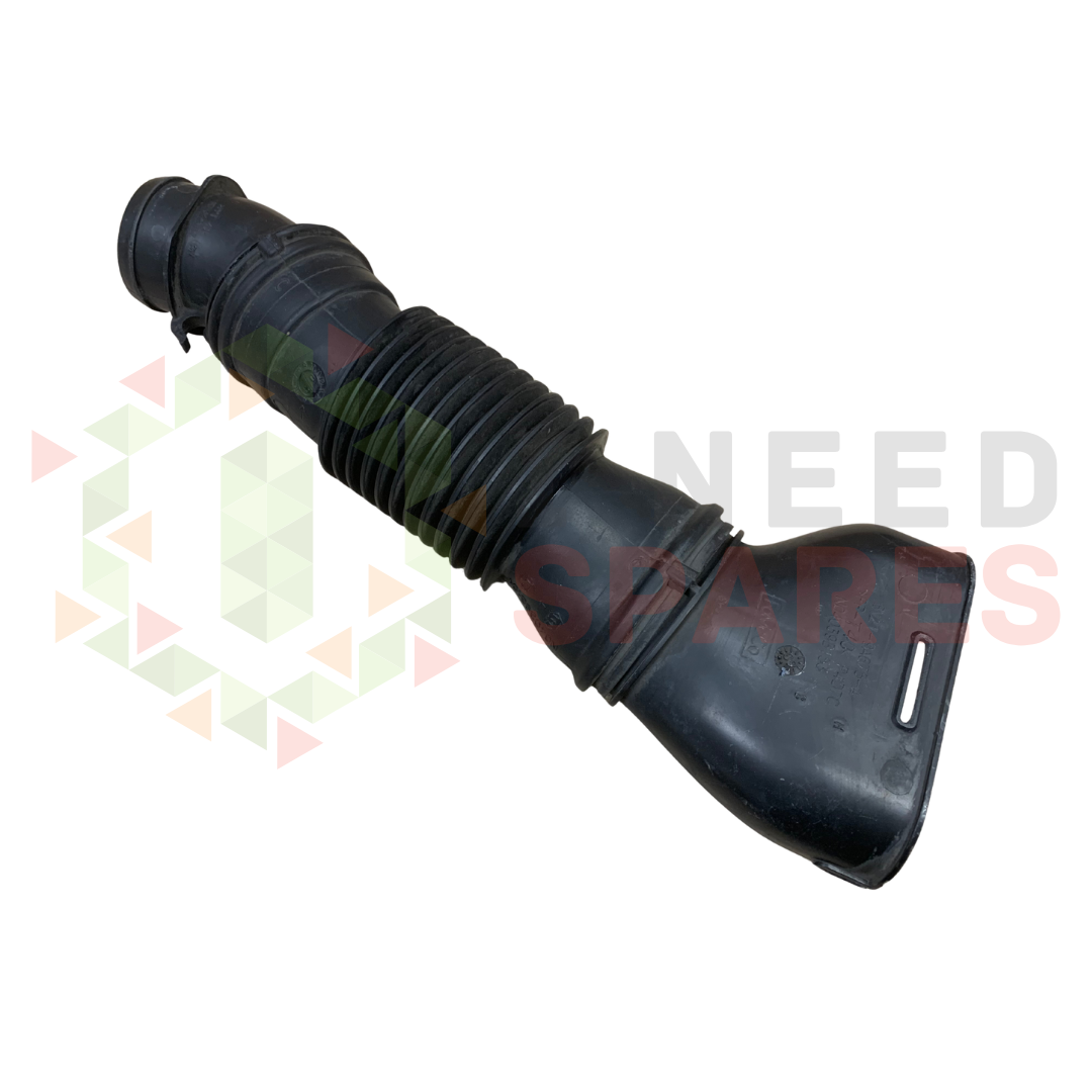 Ford Fiesta Air Intake Pipe 8V21-9A675-A