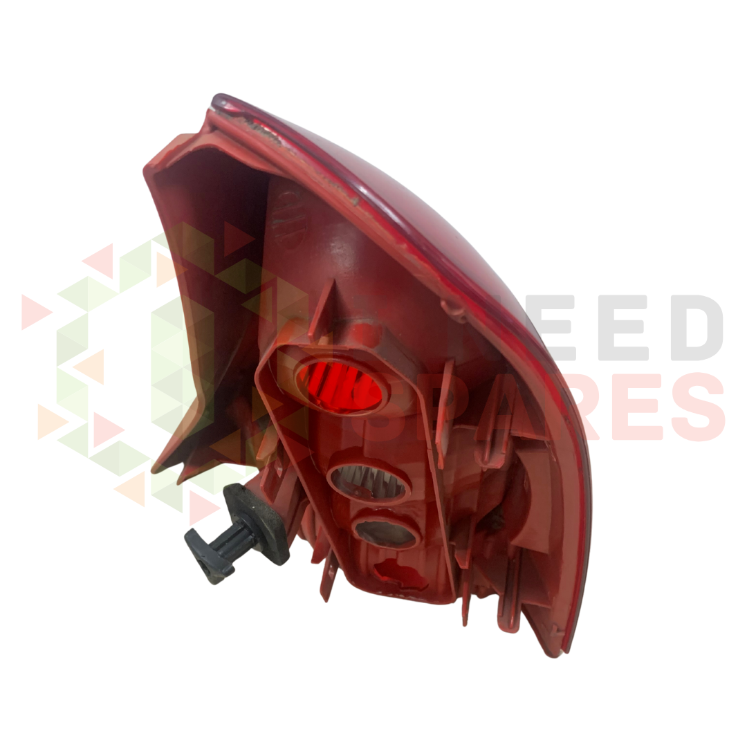 Renault Clio Left Tail Light 8200071413