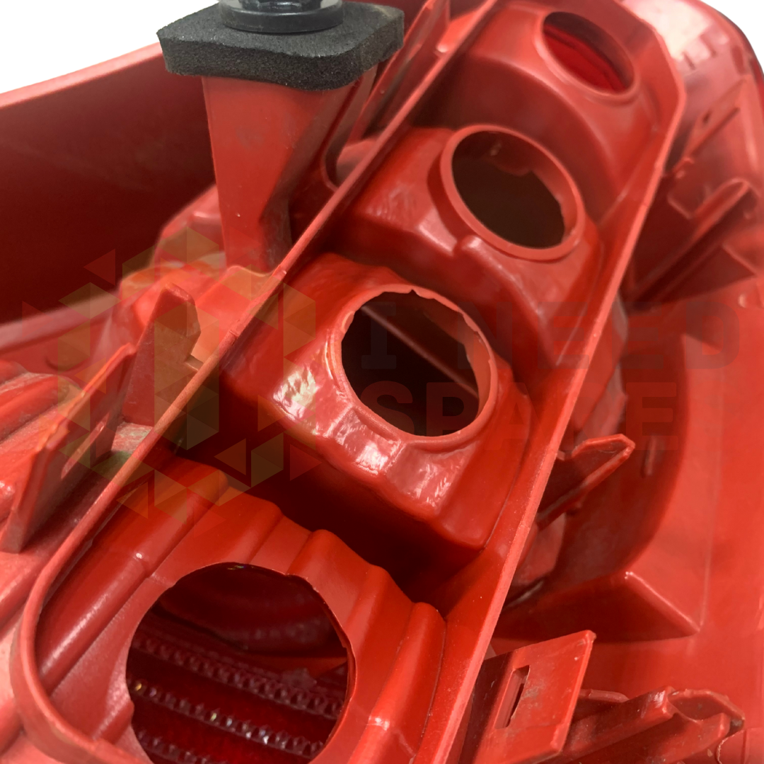 Renault Clio Left Tail Light 8200071413