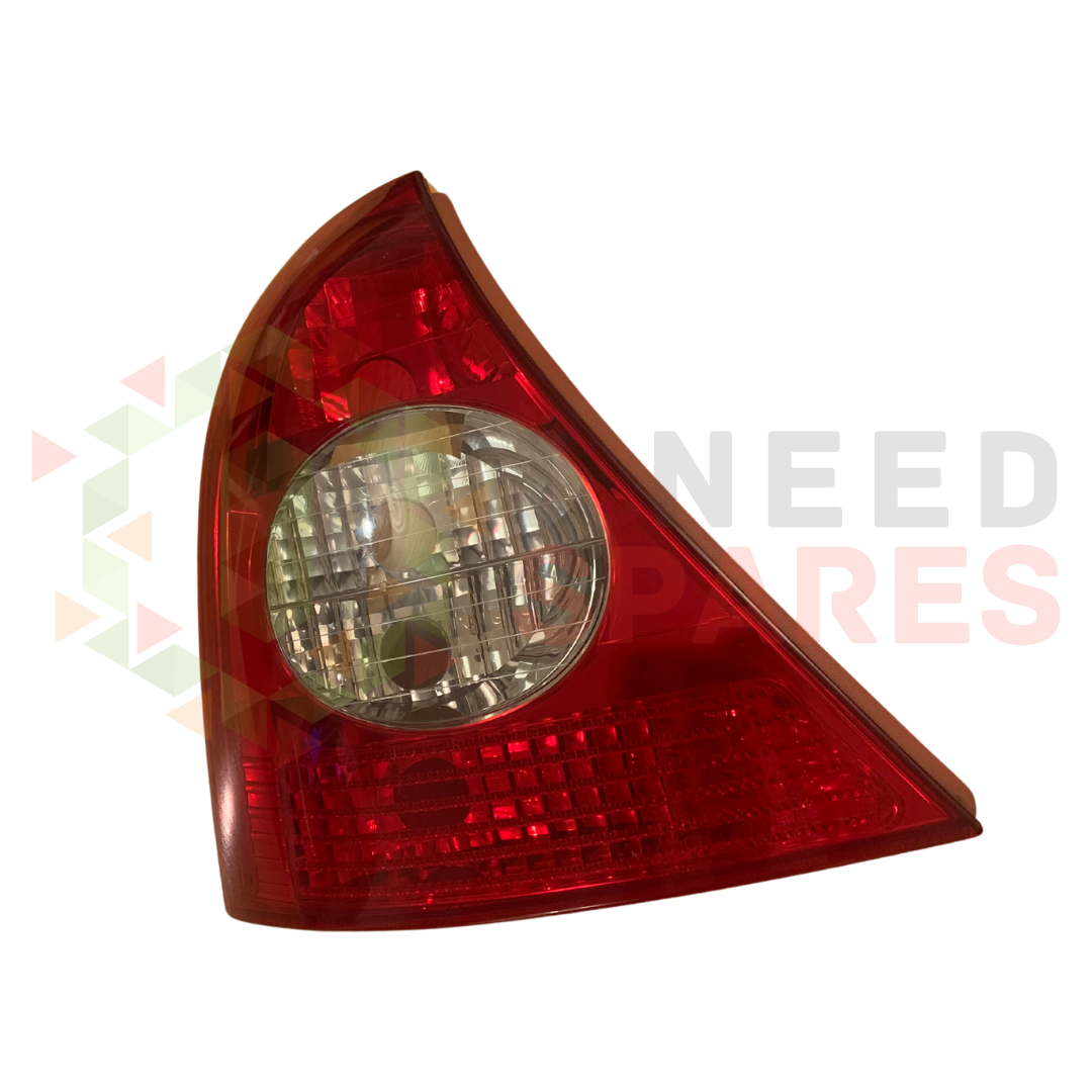Renault Clio MK2 Left Tail Light 8200071413