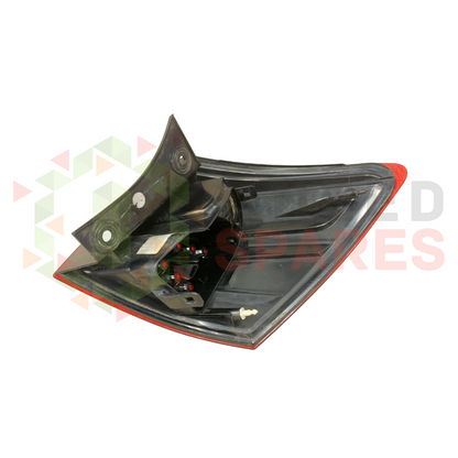 Nissan Qashqai Outer Left Tail Light 26555-BR00B