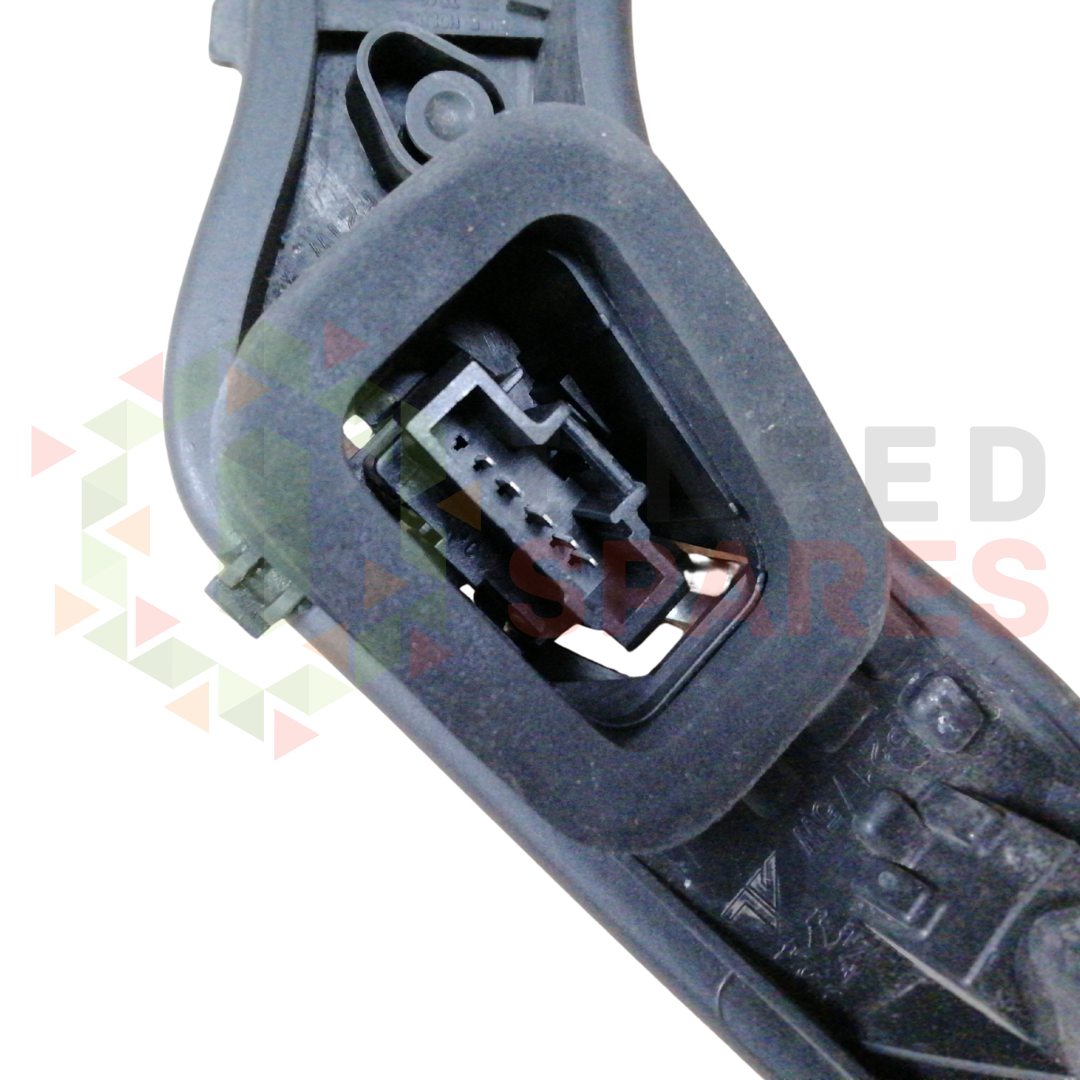 Peugeot 3008 MK1 Rear Right Tail Light Lamp Bulb Holder 26038006