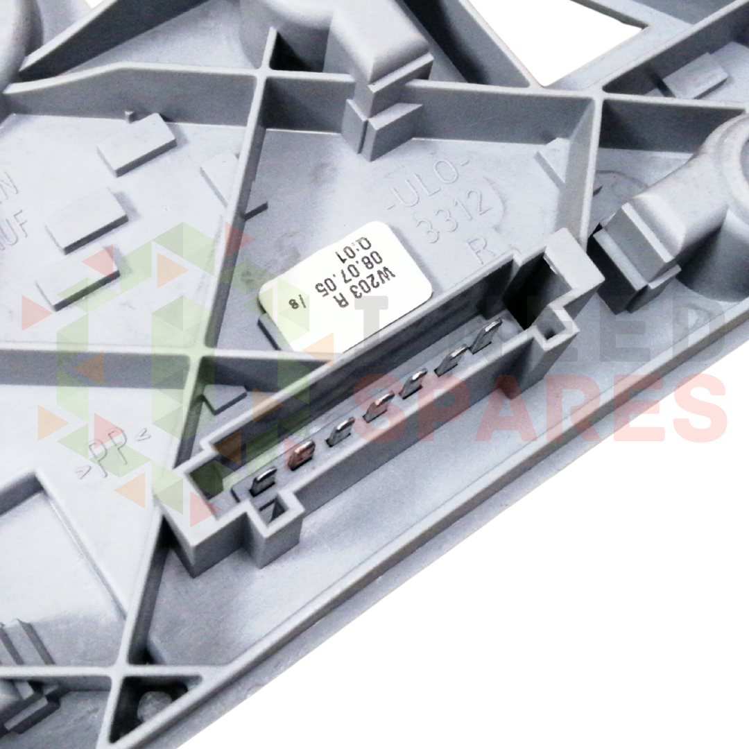 Mercedes C-Class W203 Rear Right Tail Light Lamp Bulb Holder