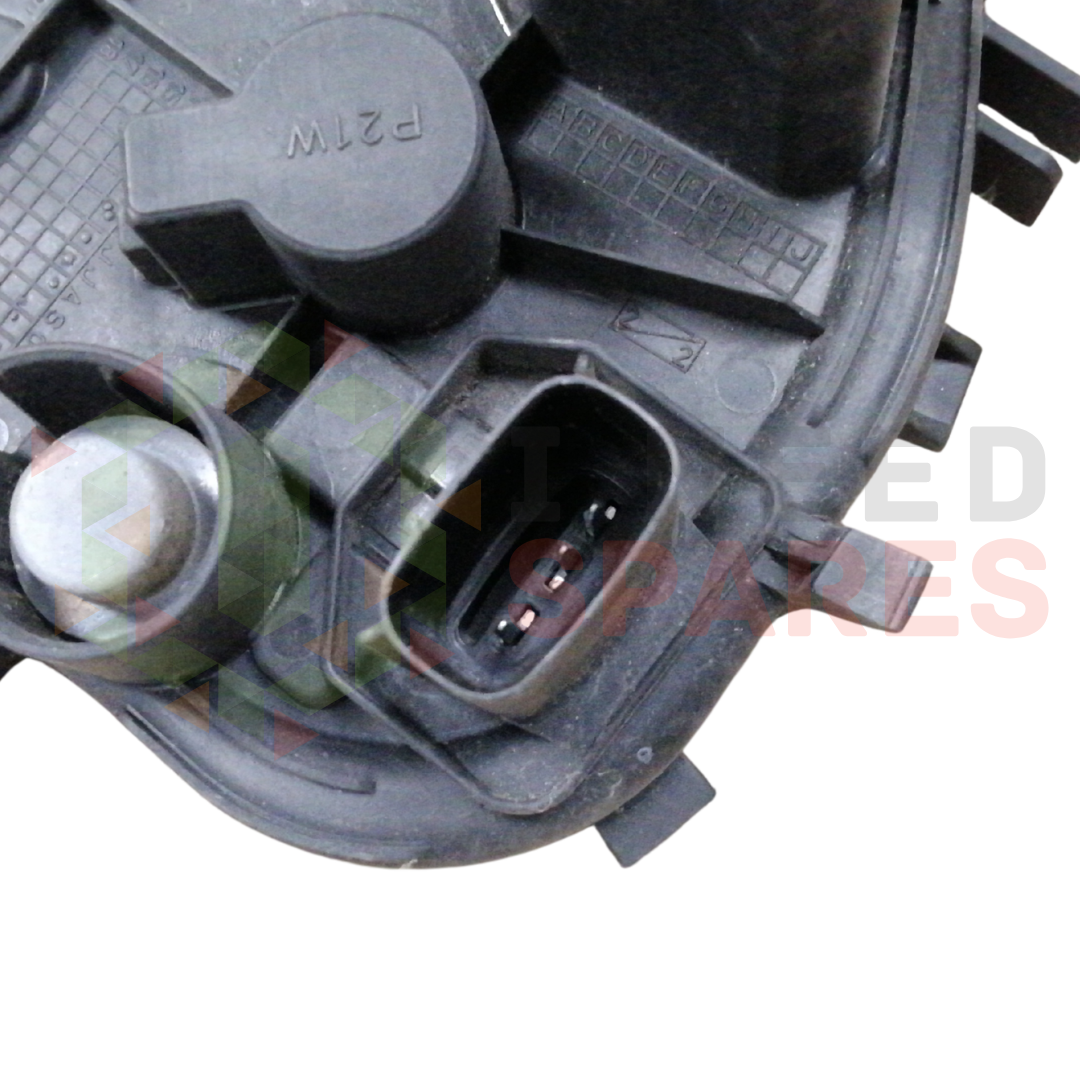 Vauxhall Corsa MK4 Outer Left Tail Light Bulb Holder 5DR