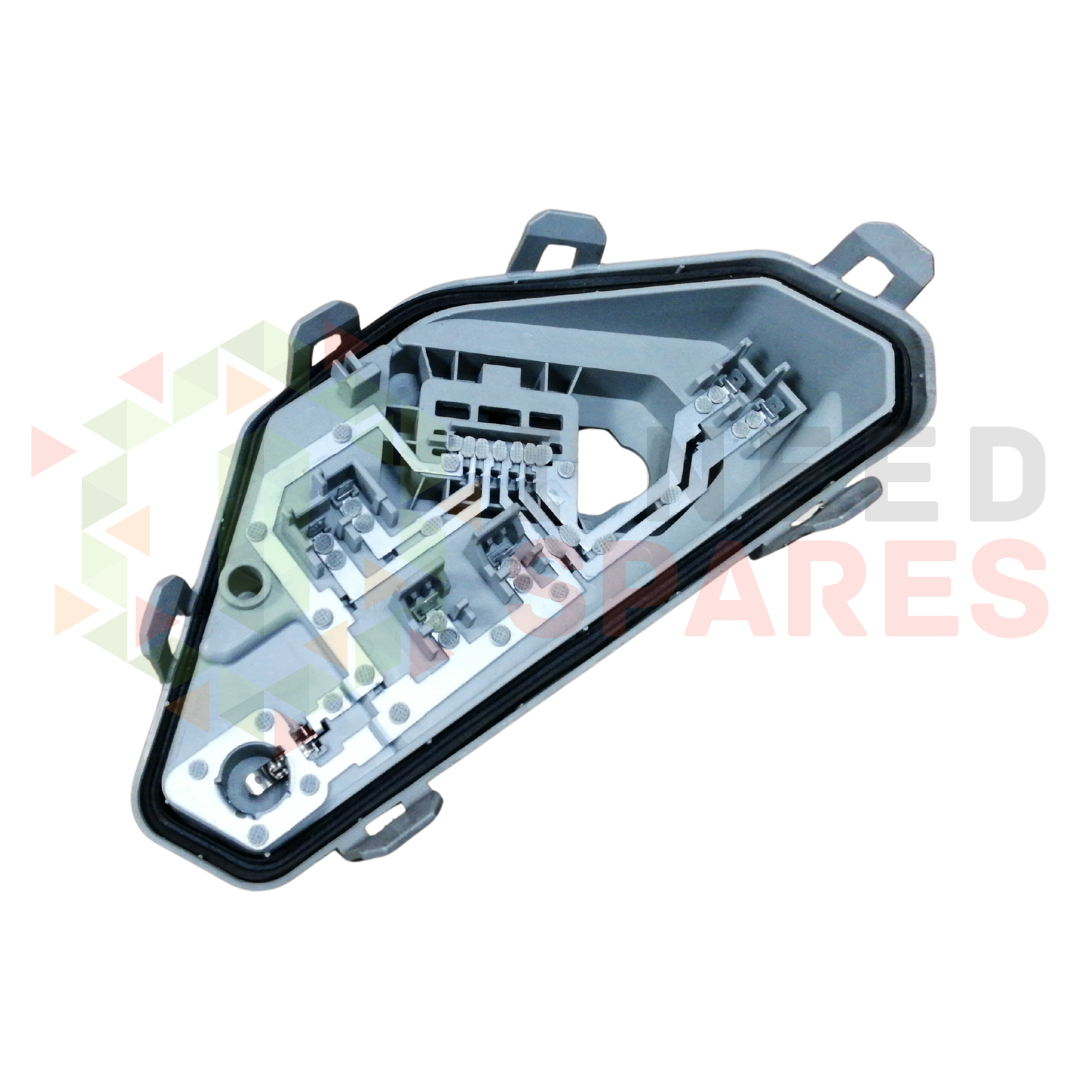 Peugeot 508 Saloon MK1 Facelift Rear Left Tail Light Lamp Bulb Holder V327/790L