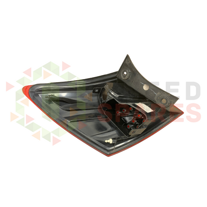 Nissan Qashqai Outer Right Tail Light 26550-BR00B