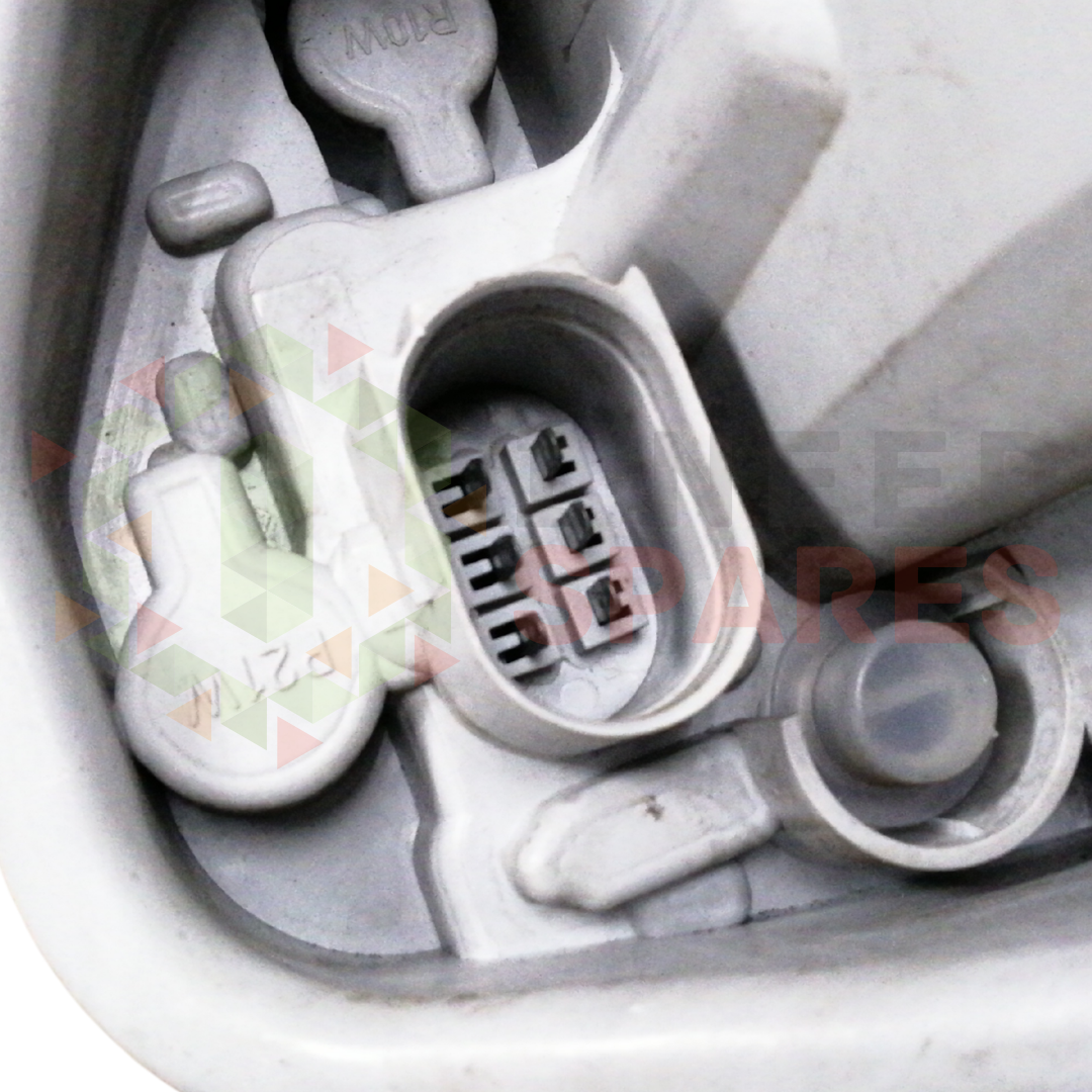 Seat Ibiza MK4 2008 - 2012 Rear Right Tail Light Lamp Bulb Holder Pre FaceLift 5DR Model 6J4945258A