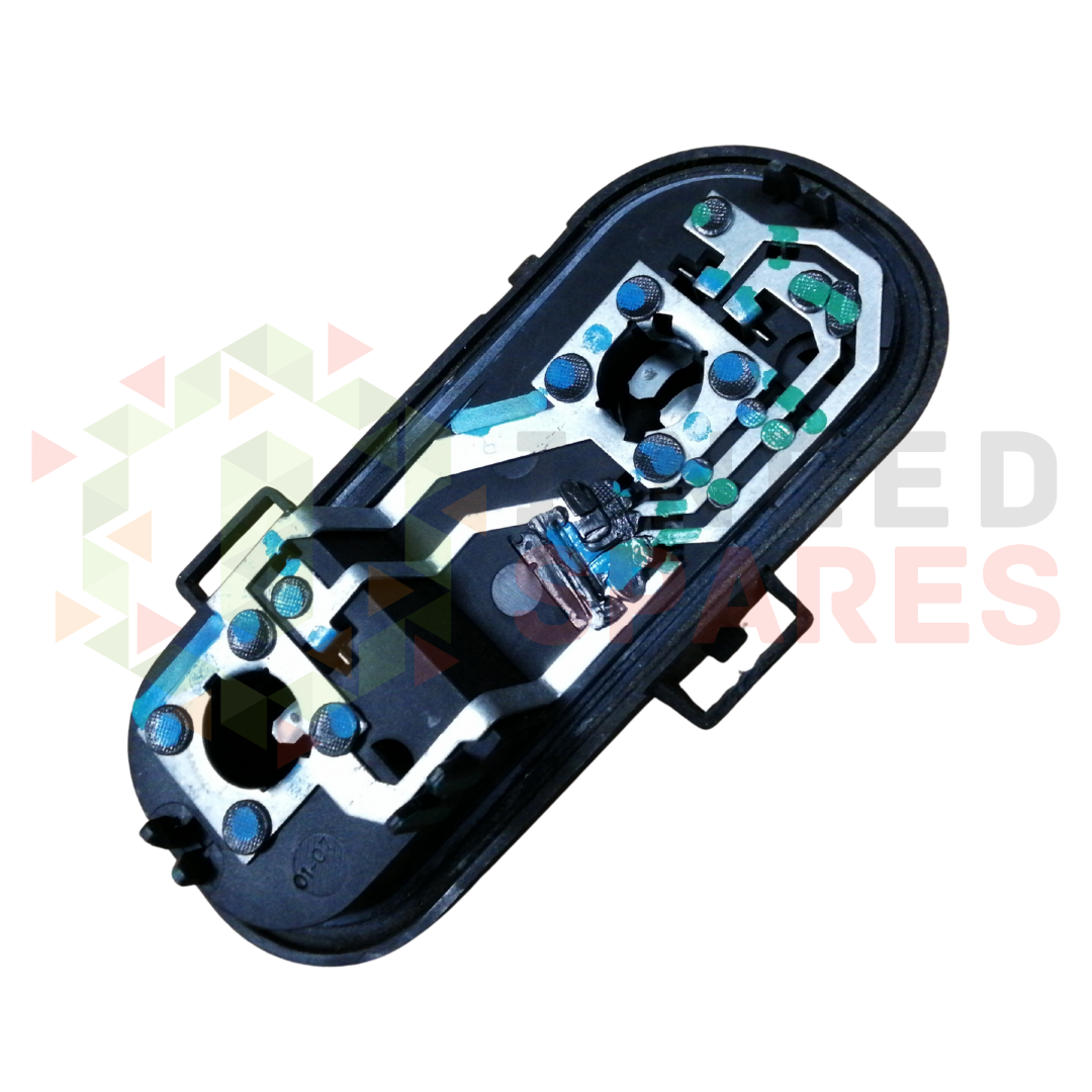 Nissan Qashqai MK1 J10 Outer Right Tail Light Bulb Holder 89070312