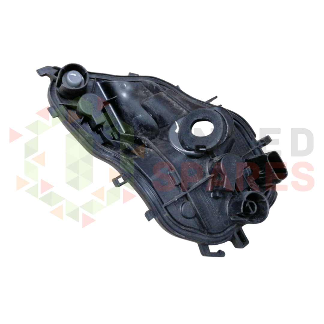 Vauxhall Corsa MK4 Outer Left Tail Light Bulb Holder