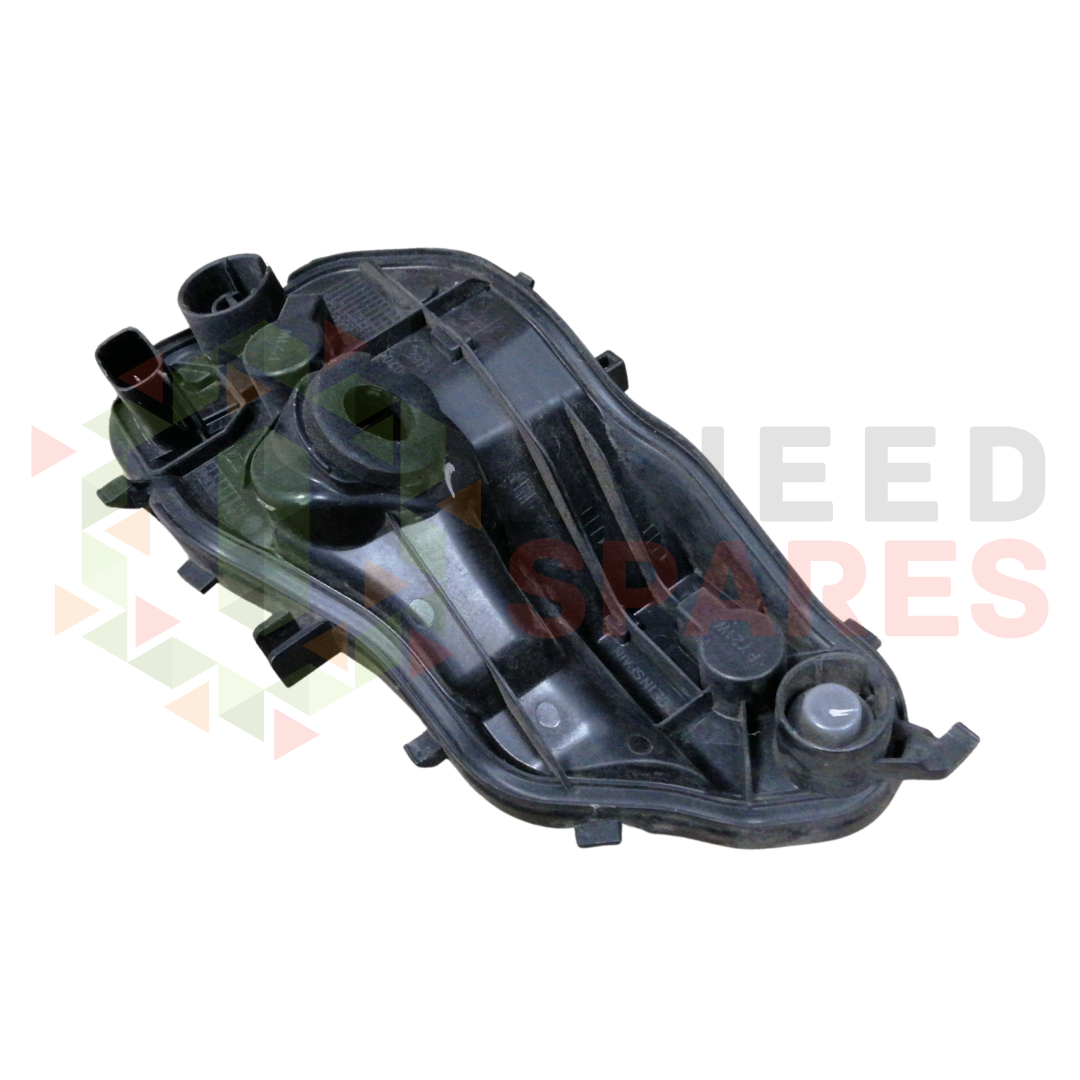 Vauxhall Corsa MK4 Outer Left Tail Light Bulb Holder