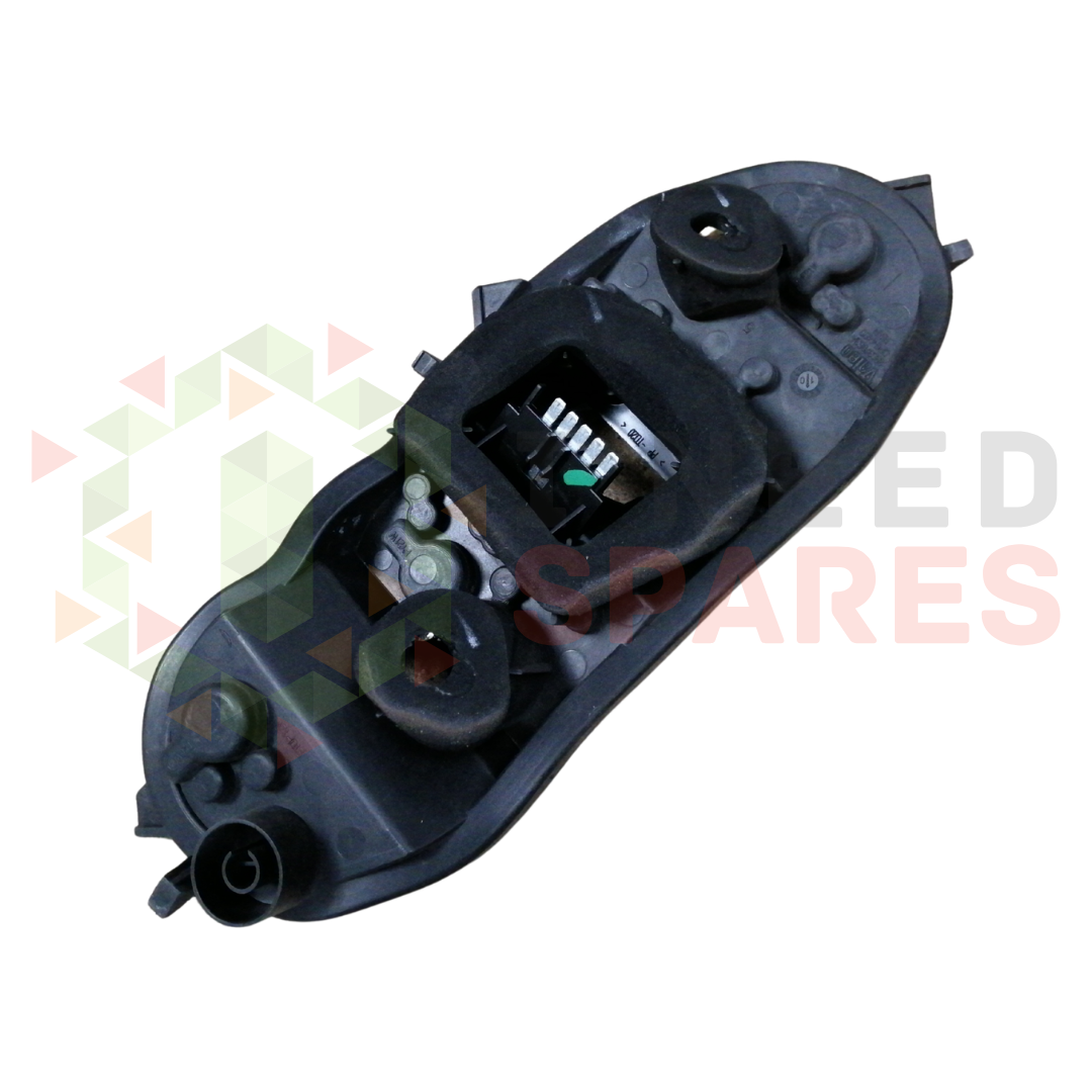Vauxhall Corsa MK3 Rear Left Tail Light Lamp Bulb Holder 89037853A
