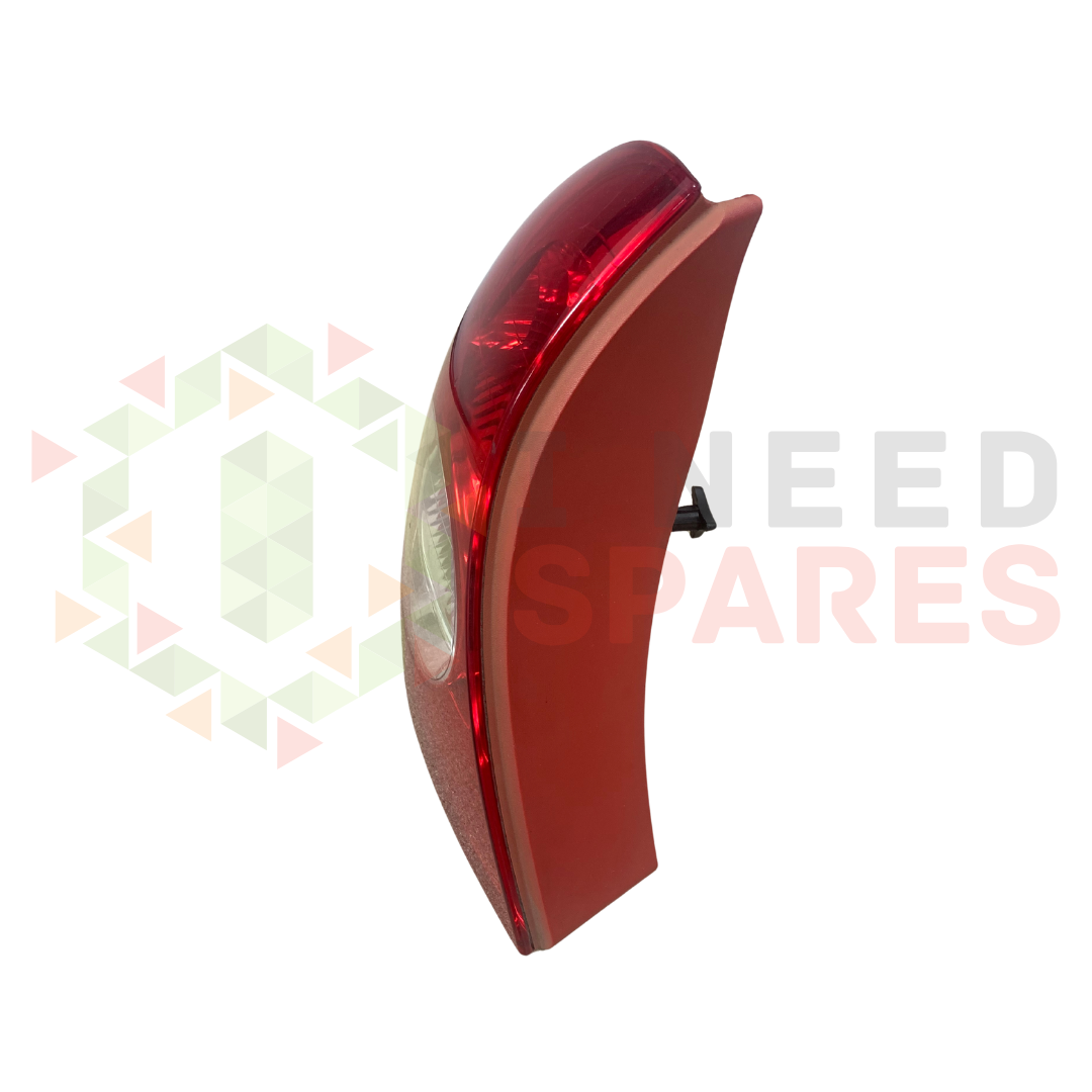Renault Clio Left Tail Light 8200071413